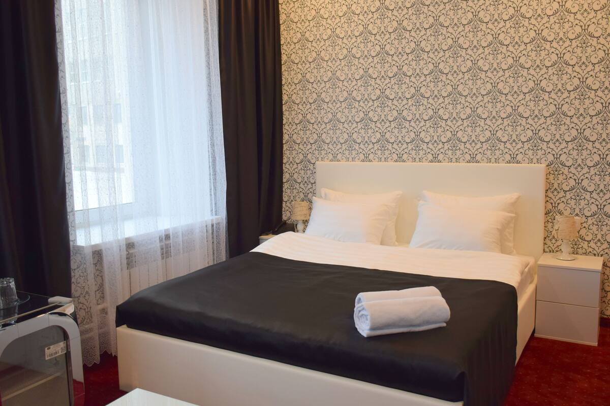 In-room safe, individually decorated, individually furnished
