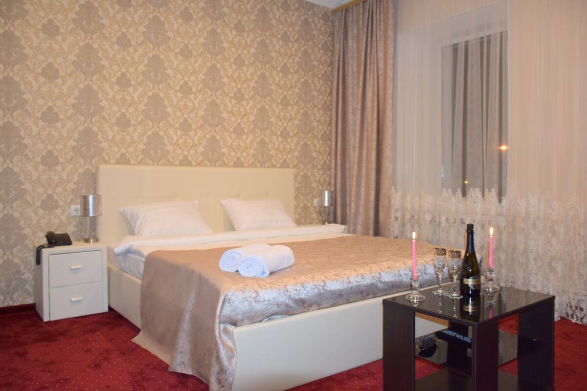 In-room safe, individually decorated, individually furnished