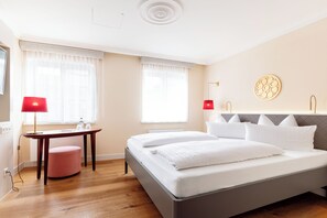 Double Room | In-room safe, individually decorated, desk, blackout drapes - EMICHS Hotel (Amorbach)