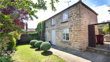 House, 2 Bedrooms (The Dairy)