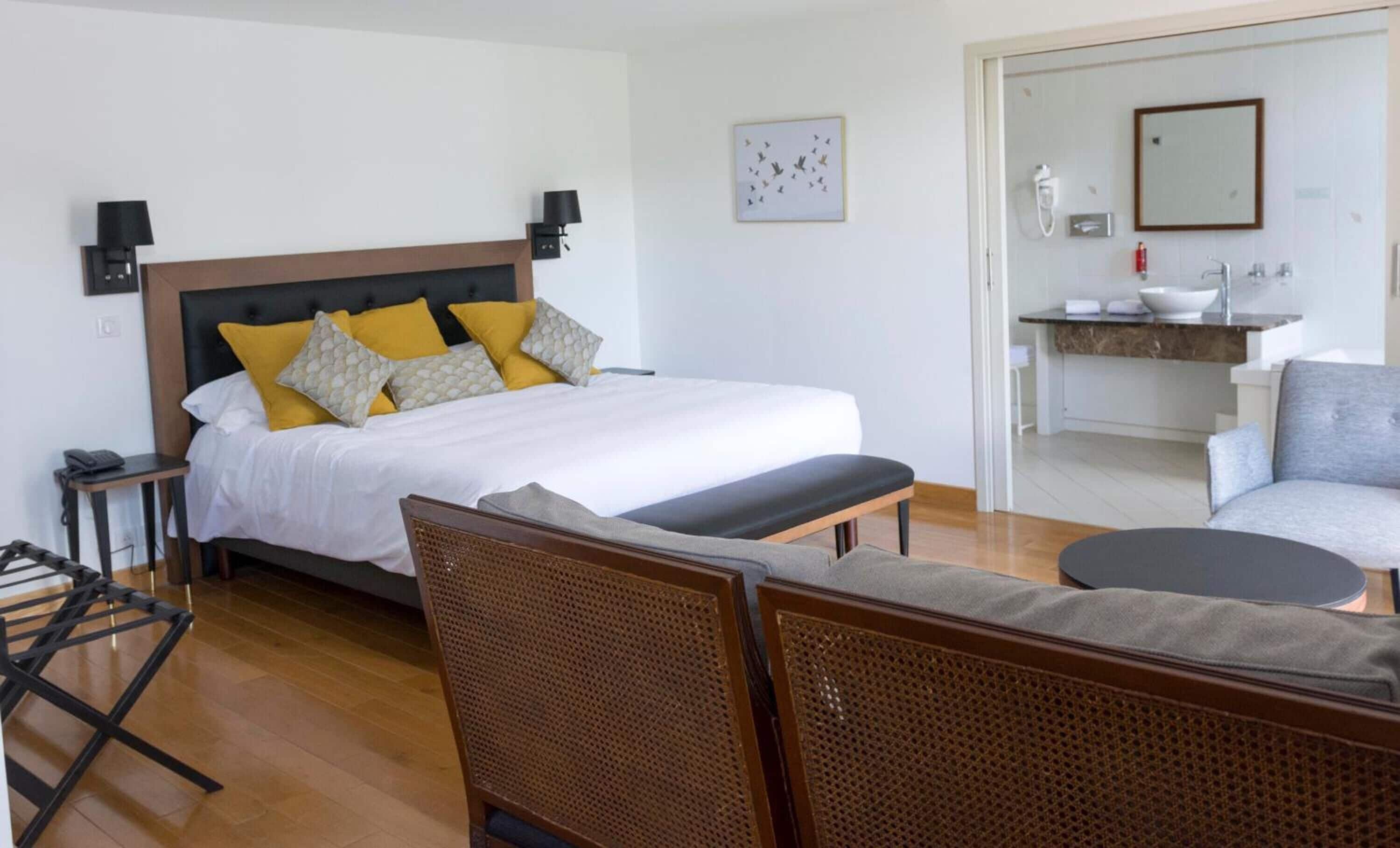 in-room safe, desk, soundproofing, iron/ironing board