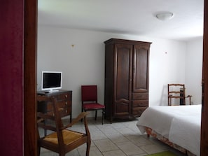 Classic Studio, 1 Queen Bed, Non Smoking, Kitchen (ChampĂȘtre)