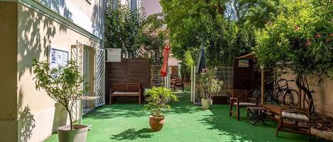 Enceinte de l’hébergement