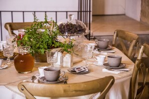 Petit-déjeuner buffet compris tous les jours