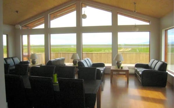 Standard Double or Twin Room, Private Bathroom | Blackout drapes, free cribs/infant beds, bed sheets - Guesthouse Uggi (Rangárþing ytra)