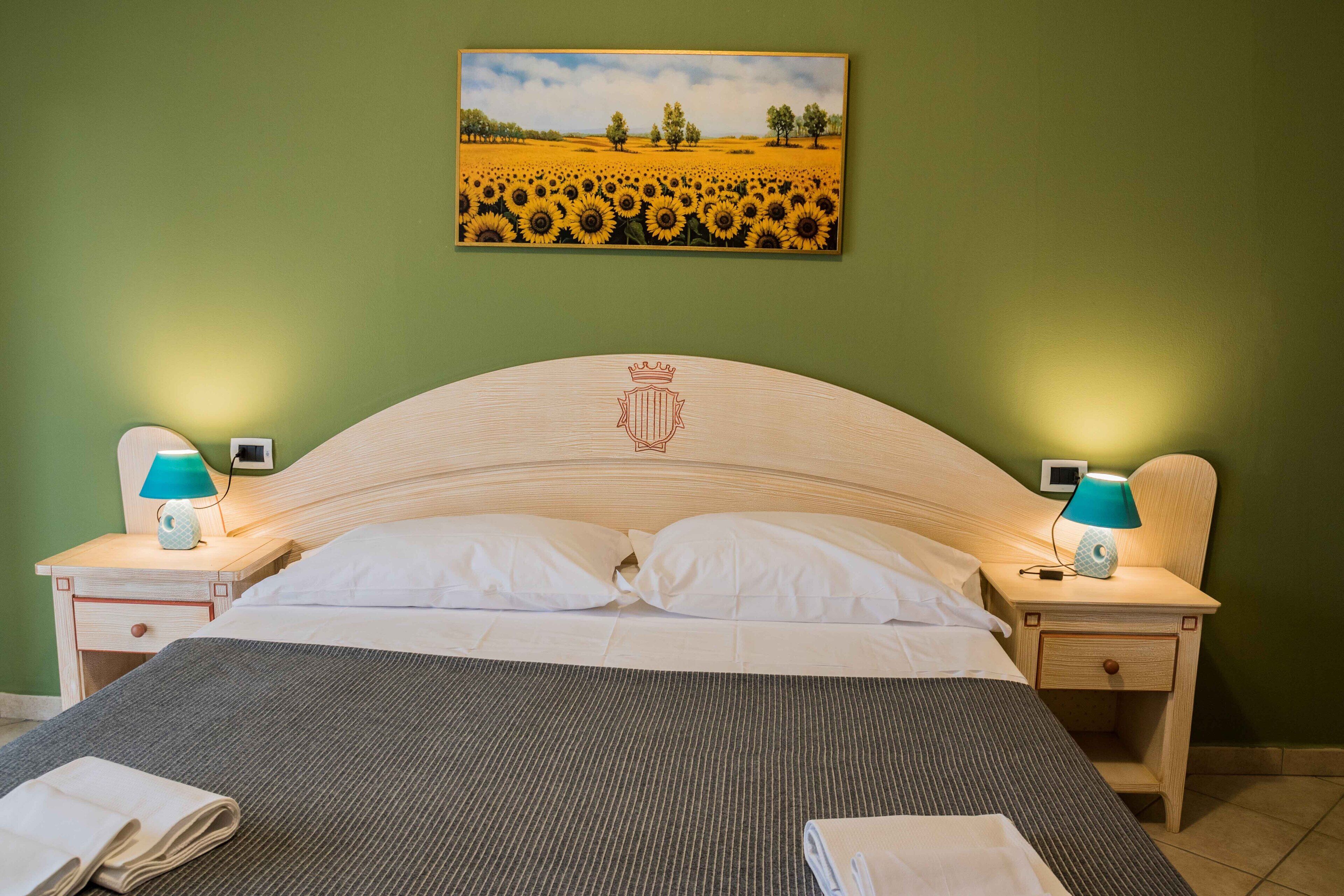 โต๊ะทำงาน, เปล/เตียงเด็กอ่อน, Wi-Fi ฟรี, ผ้าปูที่นอน