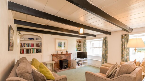 Living area - April Cottage (Truro)