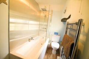 Bathroom - Appleloft (Bude)