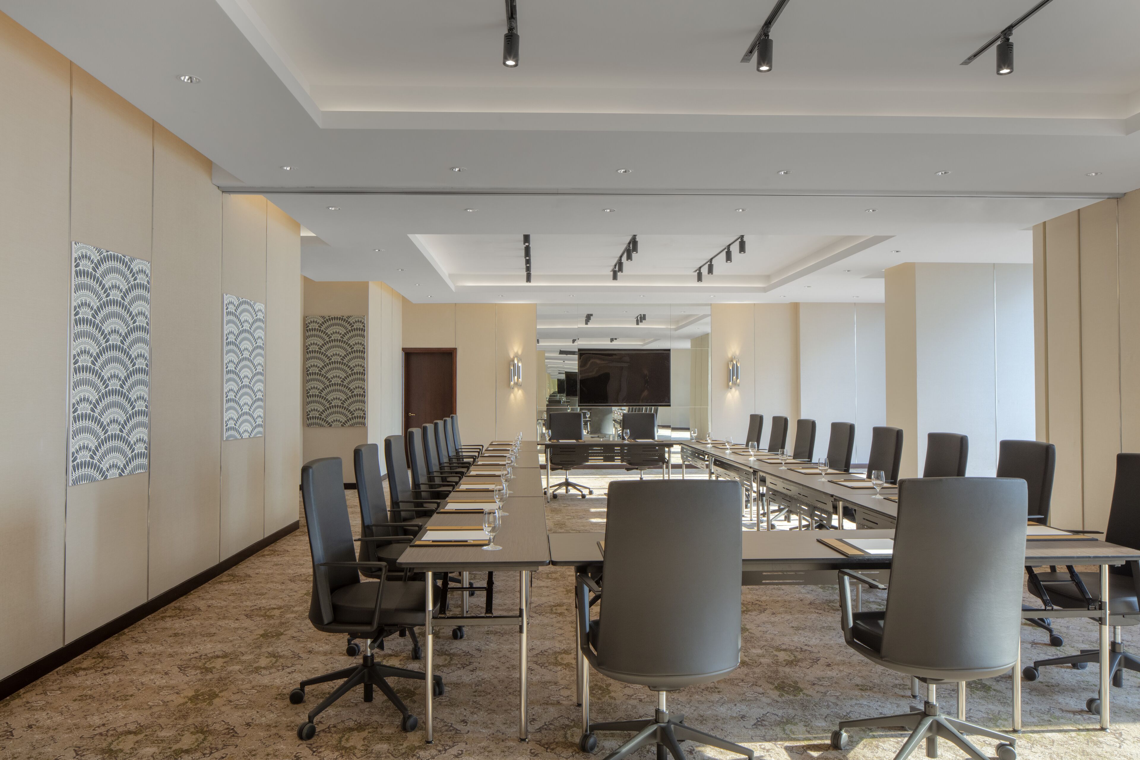 Photo - Dusit Doha Hotel