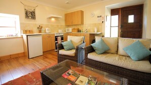 Living area - Acorns (Liskeard)