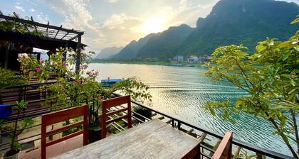 Phong Nha Coco Riverside Homestay