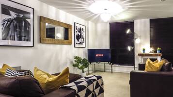 Business Apartment, 2 Bedrooms, Non Smoking | Living area | Flat-screen TV, Netflix