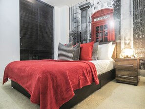 Business Apartment, 2 Bedrooms, Non Smoking | 2 bedrooms, iron/ironing board, travel crib, rollaway beds