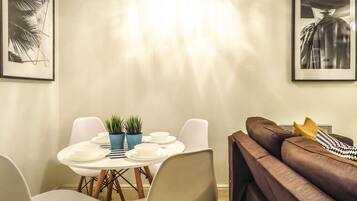 Business Apartment, 2 Bedrooms, Non Smoking | Living area | Flat-screen TV, Netflix