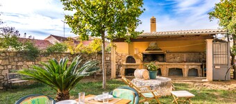 Traditional Rustic Maisonette By Konnect