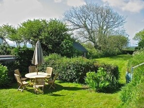 Property grounds - Mizpah Cottage (Truro)
