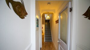 3 chambres, lits bébé (gratuits), Wi-Fi gratuit