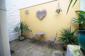 Balcony - Number 7 (Falmouth)