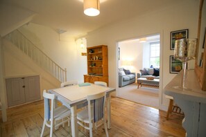 Living area - Number 7 (Falmouth)