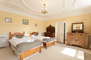 3 kamar tidur, tempat tidur bayi gratis, dan Wi-Fi gratis