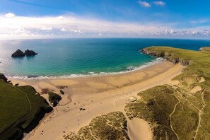 On the beach - Pennasville 17 (Newquay)