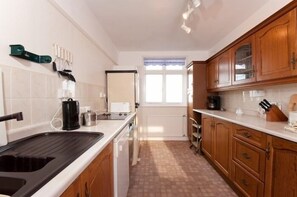 High chair - Penhalt Farm Apartment (Bude)