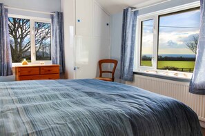 2 bedrooms, free WiFi