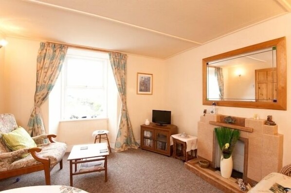 Living area - Robins Rest (Penzance)
