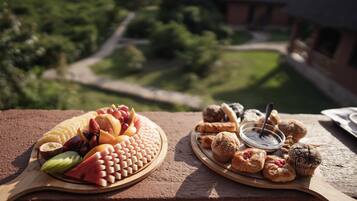 Se sirven desayunos, almuerzos y cenas