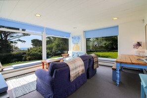 4 bedrooms, free WiFi