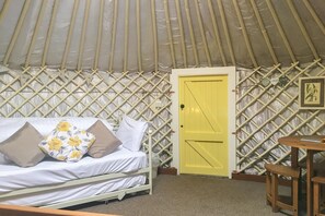 Living area - Primrose Yurt (Truro)
