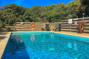 Outdoor pool - Primrose Yurt (Truro)
