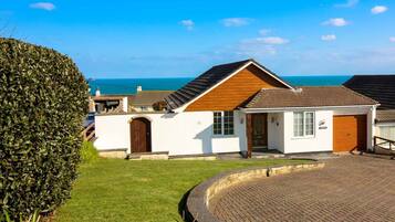 Bagian depan properti