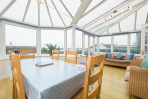 Essbereich im Zimmer