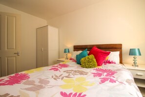 2 bedrooms, free cots/infant beds, free WiFi