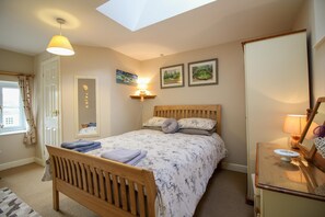 3 bedrooms, free cots/infant beds, free WiFi - Sloe Cottage (Bodmin)