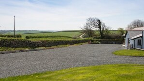 Unclassified image, 4 of 33, button - Skyber Barnacott (Bude)