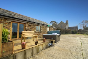 Property grounds - The Shippon (Liskeard)