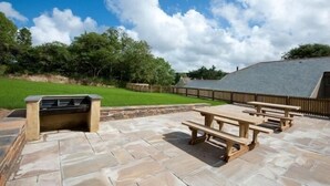 Grill-/Picknickplatz