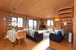 Living area - Seagreen Lodge (Truro)