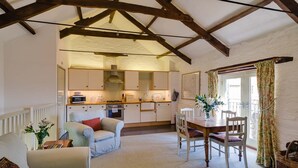 Private kitchen - The Granary at Trevadlock Manor (Launceston)