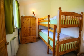 3 bedrooms, free WiFi
