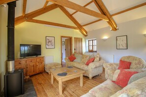 4 bedrooms, free cots/infant beds, free WiFi - The Leat (Boscastle)