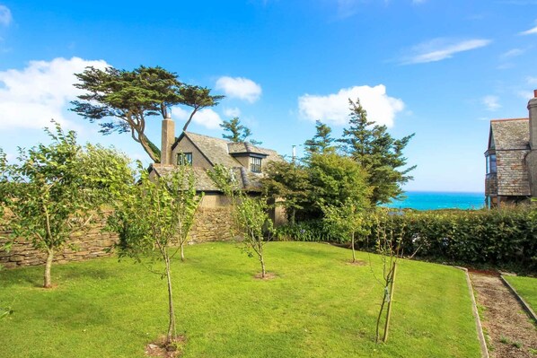 Property grounds - The Engine House (Truro)