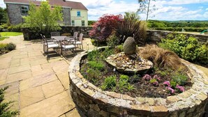 Property grounds - The Chrysalis (Callington)