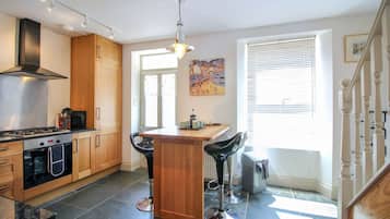 Ghế cao cho trẻ em