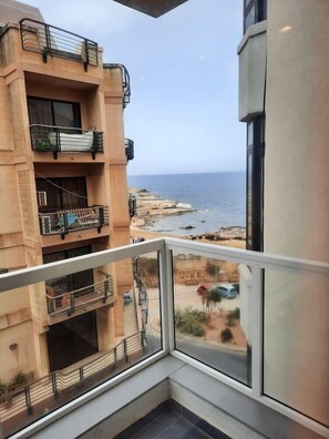 Property grounds - Gold Lion Residensea (St. Julian's)