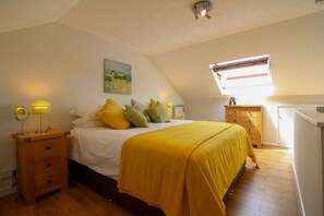 3 chambres, lits bébé (gratuits), Wi-Fi gratuit