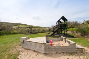Área de juegos infantiles al aire libre