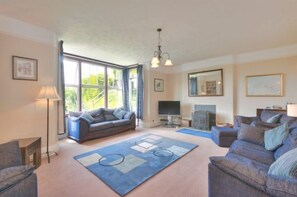 Fireplace - Watersend House (Newquay)